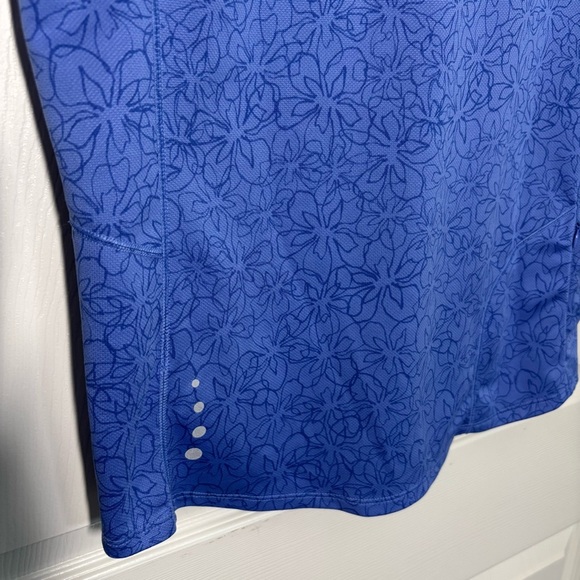 L. L. Bean Running Top Women's Large Short Sleeve Blue Zipper Pocket Quick Dry - Picture 6 of 8